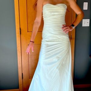 Strapless ivory wedding dress
